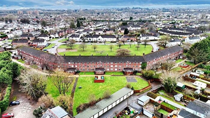 2 Bedroom Flat For Sale In Tynant, Cardiff, CF14