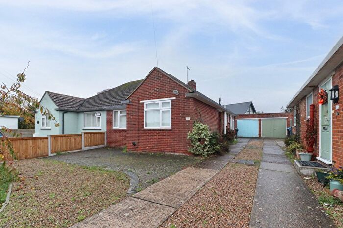 2 Bedroom Bungalow For Sale In Nash Lane, Margate, Kent, CT9