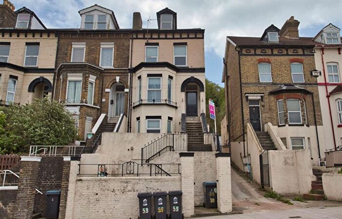 2 Bedroom Flat To Rent In Folkestone Road, Dover, Kent, CT17