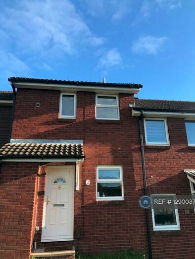 2 Bedroom Terraced House To Rent In Penelope Gardens, Bursledon, Southampton, SO31