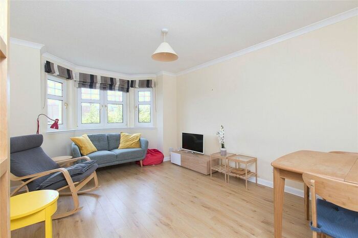 2 Bedroom Flat To Rent In Springfield Street, Edinburgh, EH6