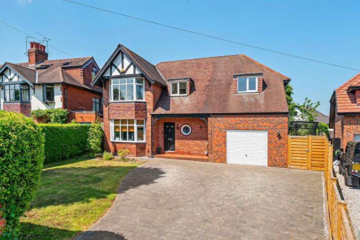 5 Bedroom Detached House For Sale In Woodlands Avenue, Harrogate, HG2