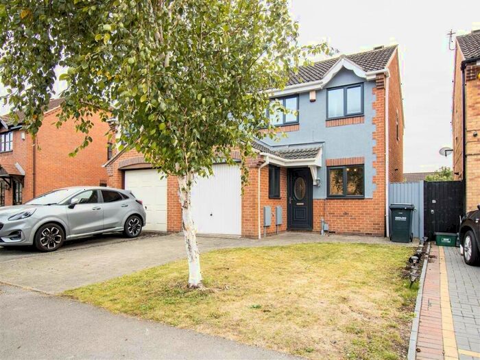 3 Bedroom Semi-Detached House To Rent In Hotspur Drive, Nottingham, NG4