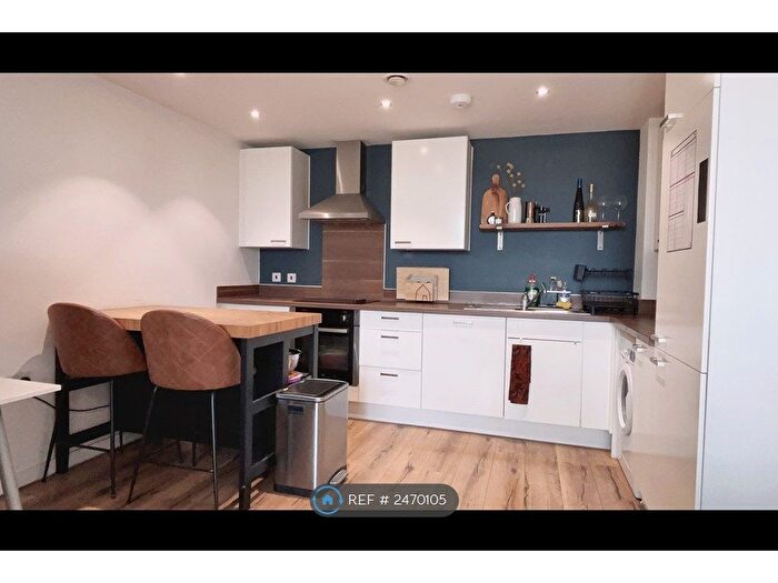 1 Bedroom Flat To Rent In Chambers Street, London, SE16