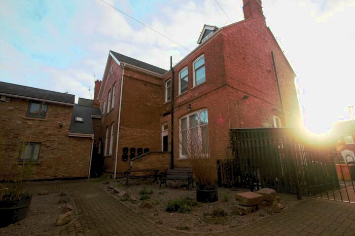 1 Bedroom Flat To Rent In Clarendon Park Road, Clarendon Park, Leicester, LE2