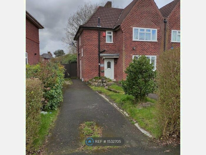 3 Bedroom Semi-Detached House To Rent In Euston Avenue, Manchester, M9