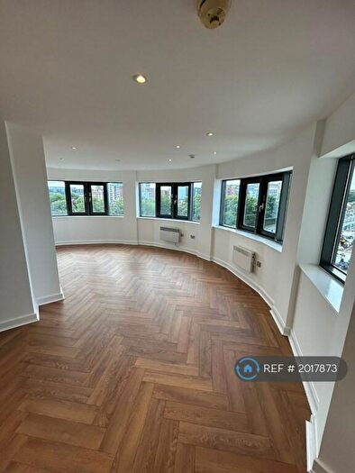 2 Bedroom Flat To Rent In The Reach, Liverpool, L3