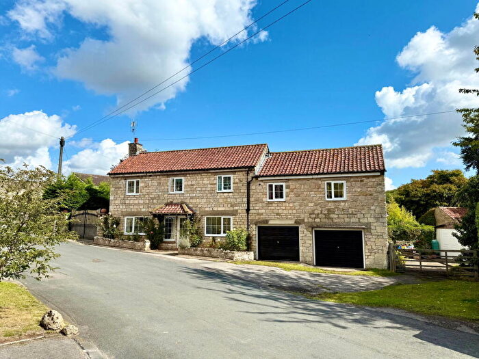4 Bedroom Detached House For Sale In Green Lane, Stutton, Tadcaster, LS24