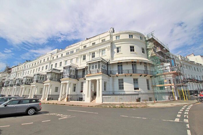 2 Bedroom Flat For Sale In Chichester Terrace, Brighton, BN2