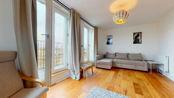 4 Bedroom Terraced House To Rent In Abercrombie Road, London, E20