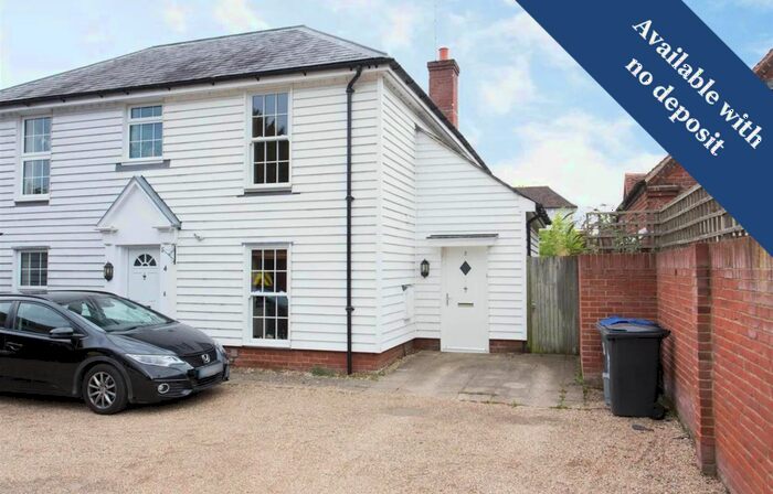 3 Bedroom Semi-Detached House To Rent In Forge Close, Sturry, CT2