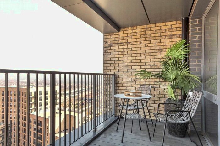 2 Bedroom Flat To Rent In Uncle Southall, Merrick Road, Southall, UB2