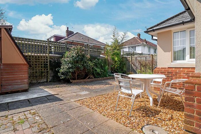 2 Bedroom Bungalow For Sale In Mill Road, Worthing, BN11