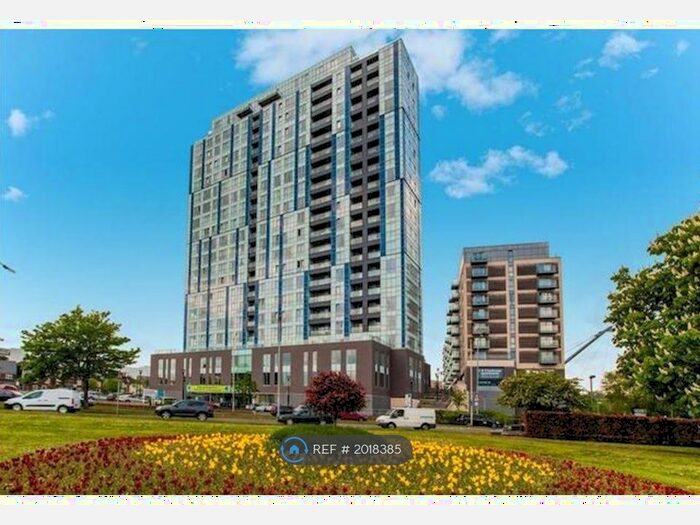 2 Bedroom Flat To Rent In Kd Tower, Hemel Hempstead, HP1