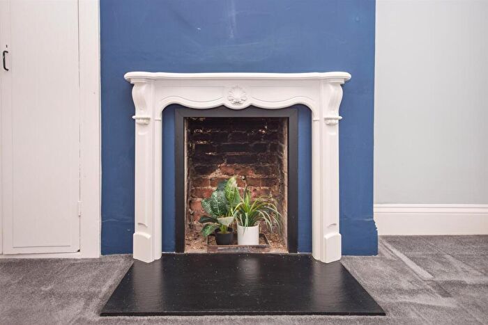 2 Bedroom Apartment For Sale In Stafford Road, Brighton, BN1