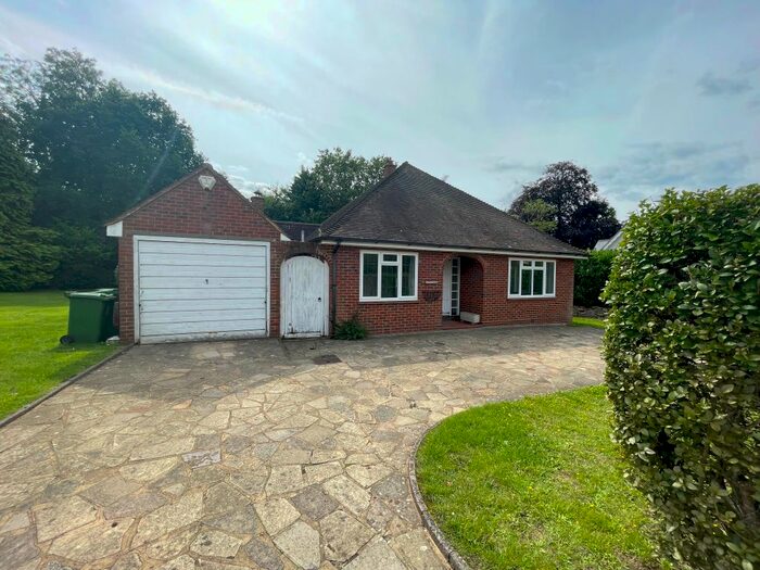 3 Bedroom Bungalow To Rent In Horsell Rise Close, Horsell, Woking, GU21