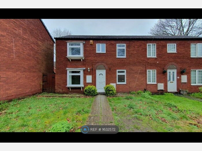 3 Bedroom Semi-Detached House To Rent In Tremaine Gardens, Wolverhampton, WV10