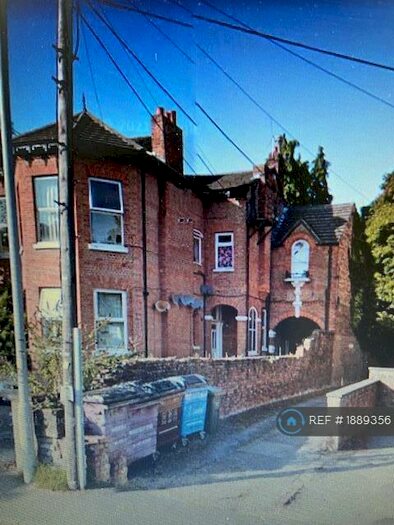 2 Bedroom Flat To Rent In High Lane, Manchester, M21