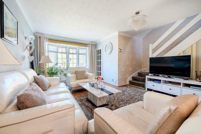 3 Bedroom Terraced House To Rent In Rosetrees, Guildford, , Guildford, GU1