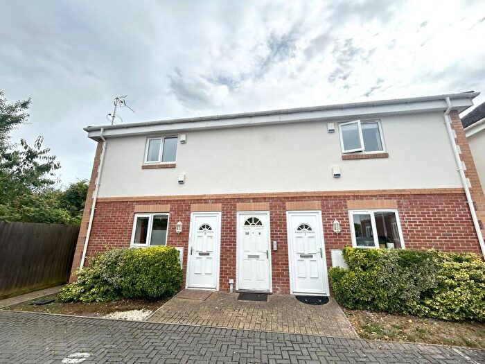 2 Bedroom Apartment To Rent In Gable Crest, Stibbs Hill, Bristol, BS5