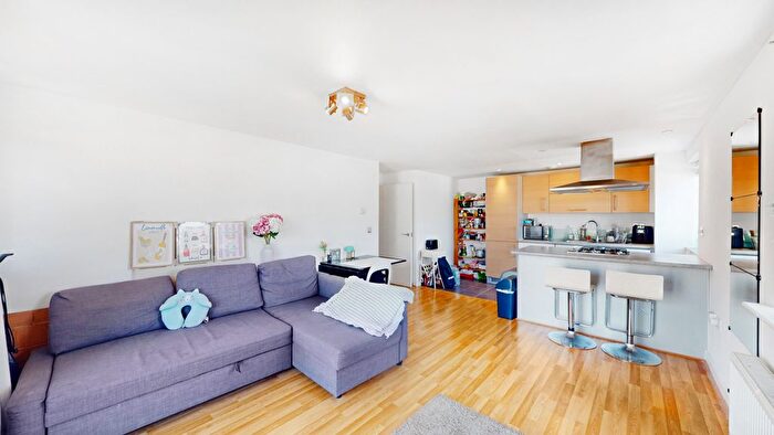 2 Bedroom Flat To Rent In Maha Building, Merchant Street, London, E3