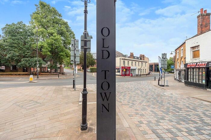 1 Bedroom Flat To Rent In High Street, Hemel Hempstead, Hertfordshire, HP1