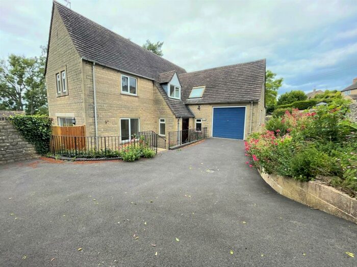 4 Bedroom Detached House To Rent In Cowswell Lane, Stroud, GL6