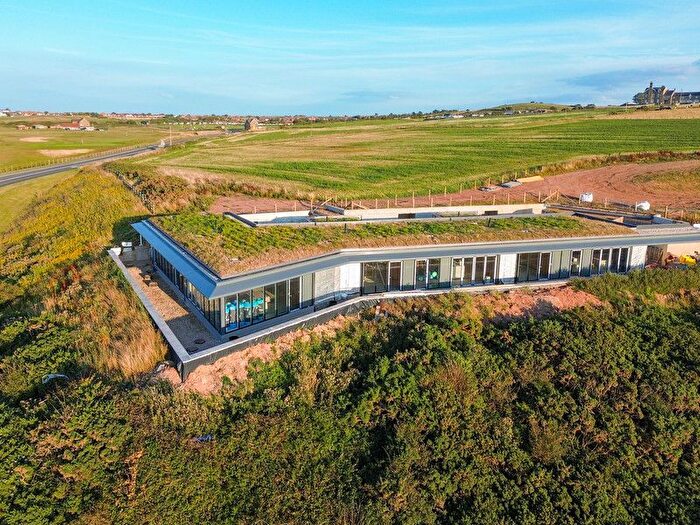 2 Bedroom Villa For Sale In Sandsend, Whitby, North Yorkshire, YO21