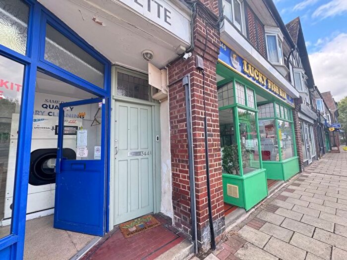 1 Bedroom Flat To Rent In West Barnes Lane, New Malden, KT3