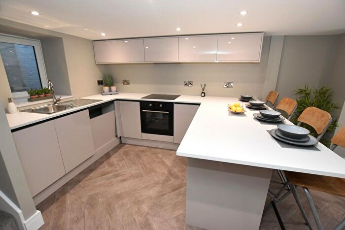 3 Bedroom End Of Terrace House For Sale In Dane Hill Row, Margate, CT9