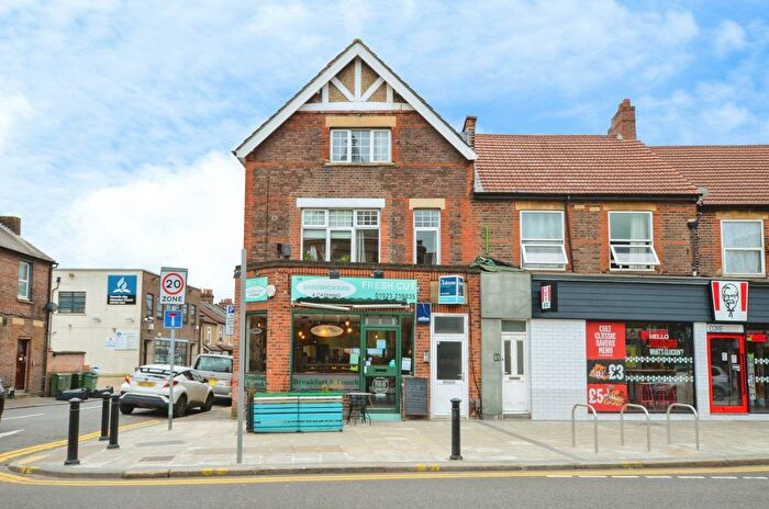 1 Bedroom Flat For Sale In Saint Albans Road, Watford, WD24