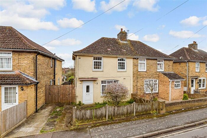 2 Bedroom Semi Detached House For Sale In Milner Crescent, Aylesham, Canterbury, Kent, CT3