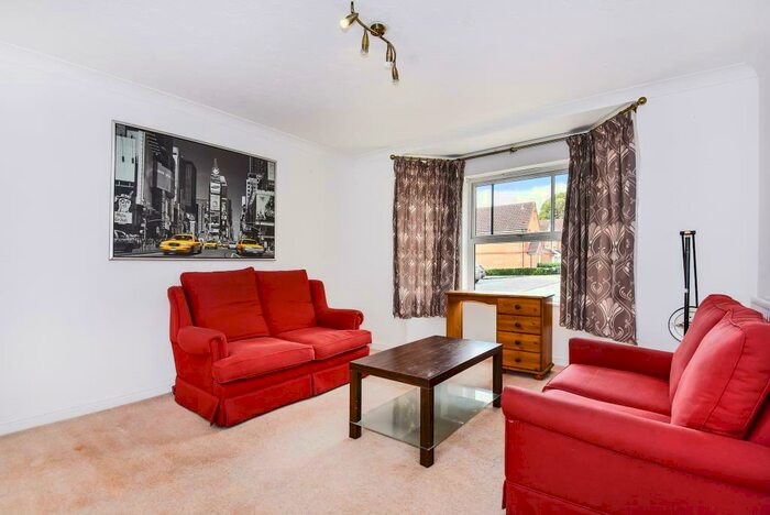 2 Bedroom Apartment To Rent In Awgar Stone Road, Headington, OX3