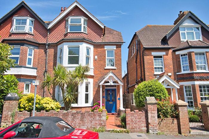 6 Bedroom Semi-Detached House For Sale In Limes Road, Folkestone, CT19