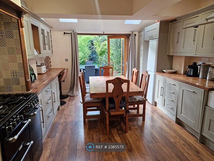 3 Bedroom Terraced House To Rent In Clarence Road, Fleet, GU51