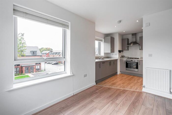 2 Bedroom Apartment To Rent In Shepherds Green Road, Shirley, B90