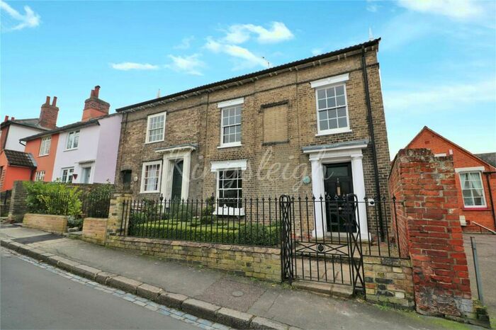 4 Bedroom Semi-Detached House To Rent In Oxford Road, Manningtree, Essex, CO11