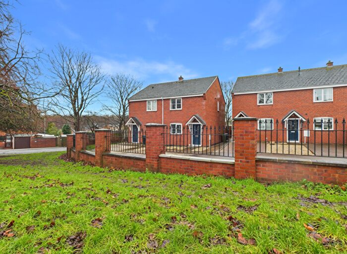 2 Bedroom Semi-Detached House For Sale In Tinkers Green Road, Wilnecote, Tamworth, B77
