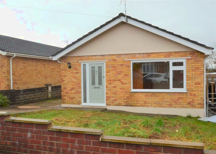 2 Bedroom Detached Bungalow To Rent In Woodlands Park, Kenfig Hill, Bridgend, CF33