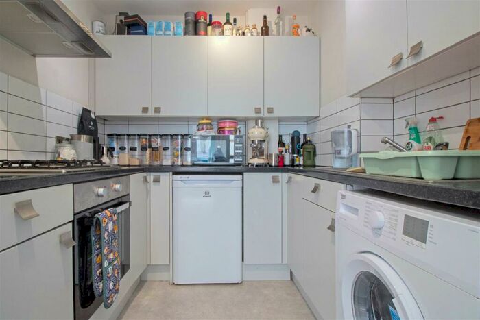 2 Bedroom Apartment For Sale In St. Michaels Place, Brighton, BN1