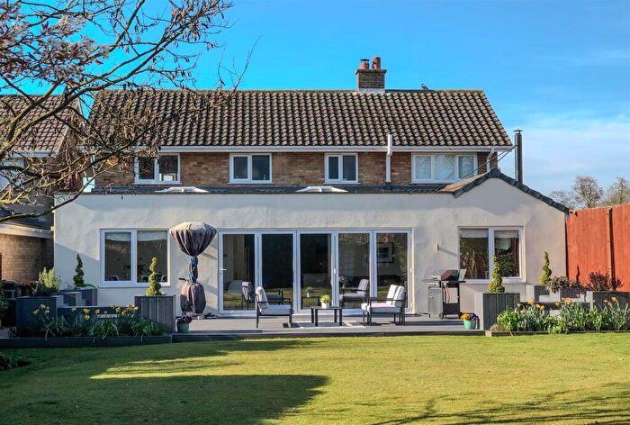 4 Bedroom Detached House For Sale In Captains Lane, Barton Under Needwood, DE13