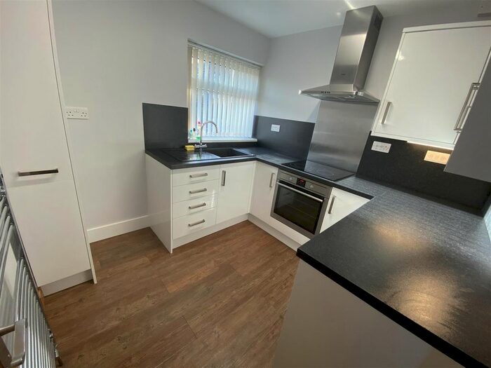 2 Bedroom Property To Rent In Porchester Road, Mapperley, Nottingham, NG3