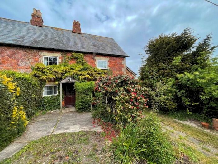 5 Bedroom Semi-Detached House For Sale In Camp View, Rew Street, Gurnard, Cowes, Isle Of Wight, PO31