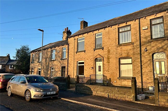 2 Bedroom Terraced House For Sale In Oak Road, Bradley, Huddersfield, West Yorkshire, HD2