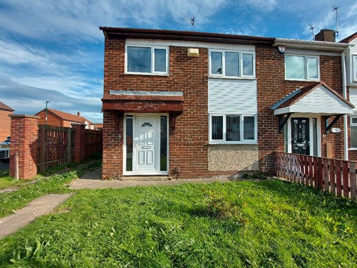 3 Bedroom Semi-Detached House To Rent In Somerset Road, Middlesbrough, TS6