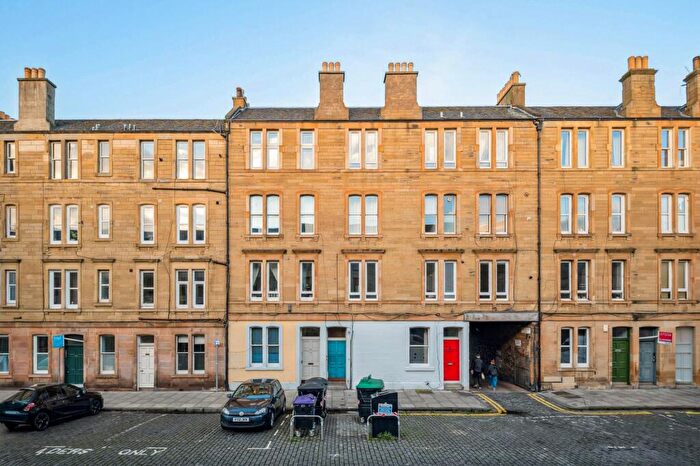 1 Bedroom Apartment For Sale In Iona Street, Edinburgh, EH6