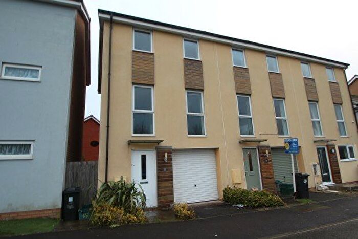 3 Bedroom Property To Rent In Over Drive, Bristol, BS34