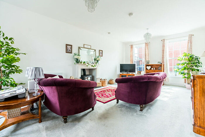 5 Bedroom Detached House For Sale In Loddon, NR14