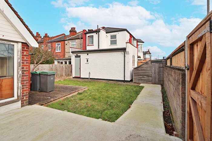 1 Bedroom Maisonette To Rent In Burlington Road, New Malden, KT3