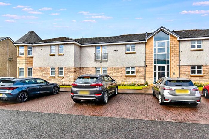 2 Bedroom Flat For Sale In Stirling Road, Kilsyth, G65